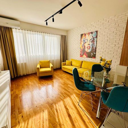 Central Apartment Skopje Luaran gambar