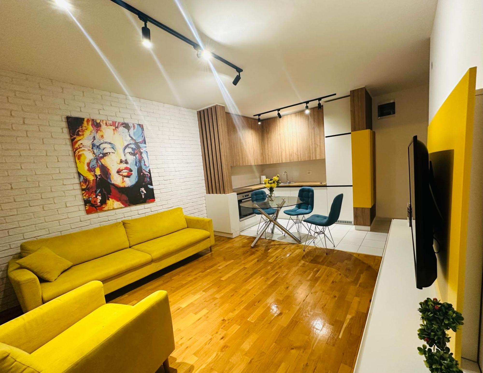 Central Apartment Skopje Luaran gambar